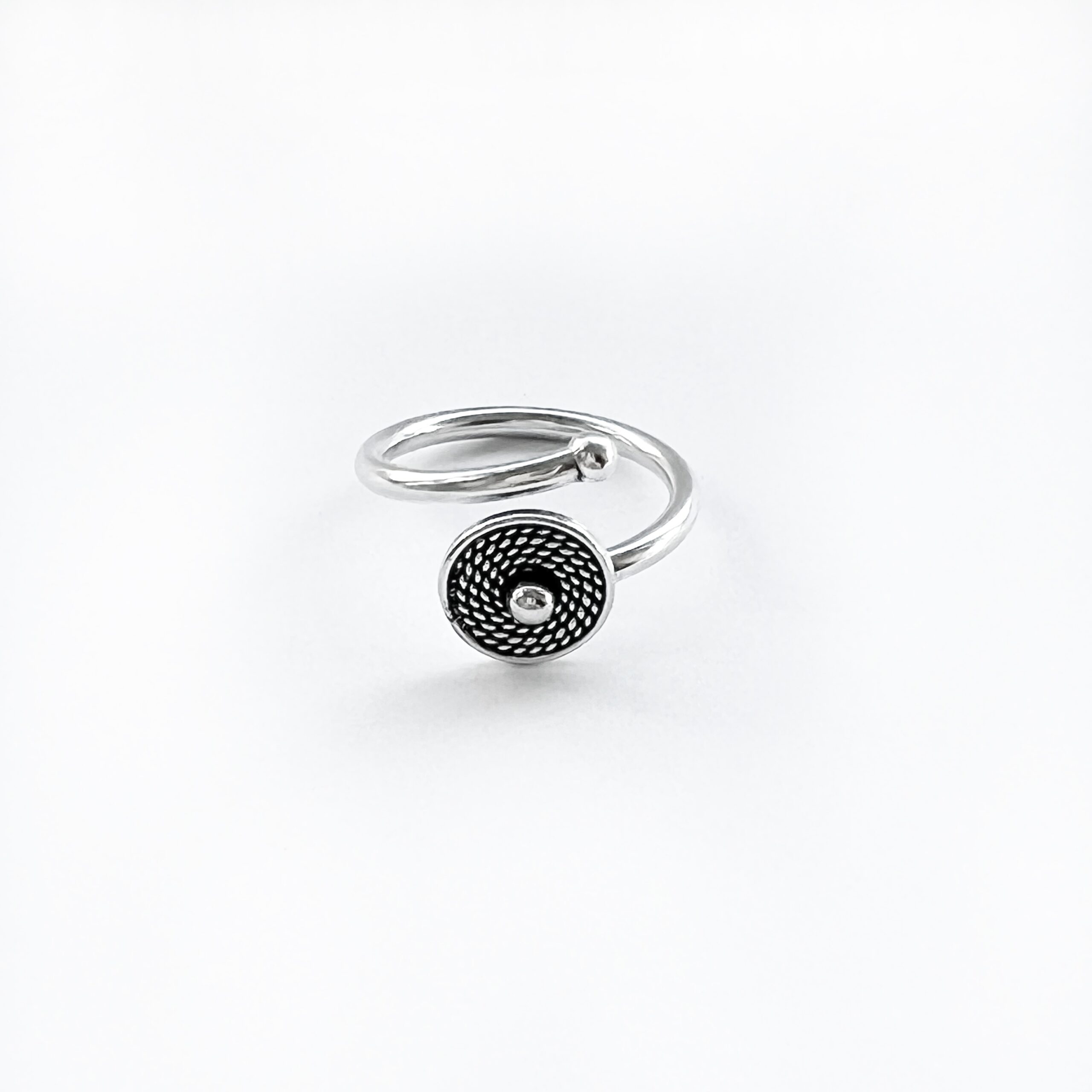 Anillo Círculo Pequeño (Ajustable)
